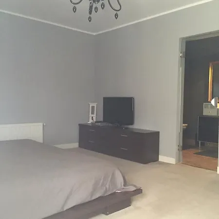 فيلة Vila Nord 2 *